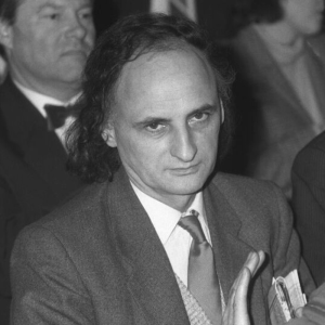 Voiniceii aduc omagiu marelui poet cu „suflet de copil – G. Vieru”, la a 88 aniversare